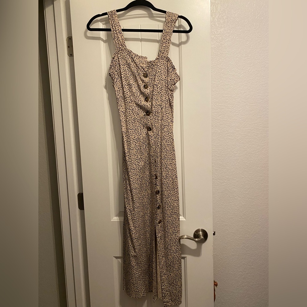 Never worn cheetah print maxi dress from TJMaxx